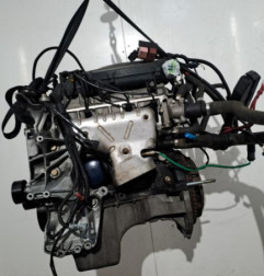 Moteur DACIA LOGAN 1 Photo n°1