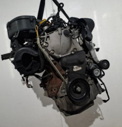 Moteur DACIA LOGAN 1 Photo n°4