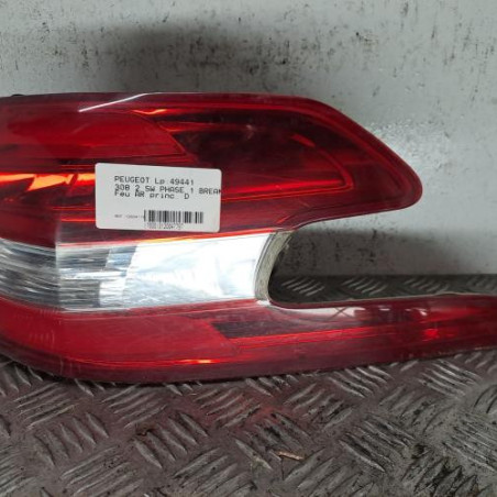Feu arriere principal droit (feux) PEUGEOT 308 2 SW Photo n°1