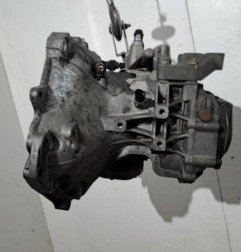 Boite de vitesses OPEL CORSA D Photo n°1