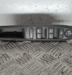 Interrupteur de leve vitre avant gauche CITROEN C4 2 Photo n°1