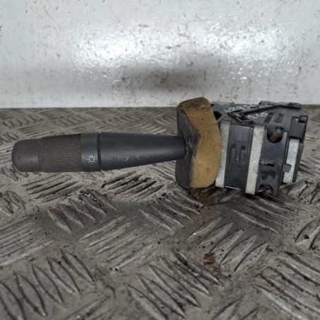 Commodo phare PEUGEOT 205 Photo n°1