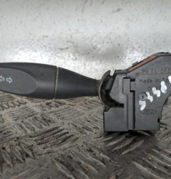 Commodo phare FORD FOCUS 1 Photo n°1