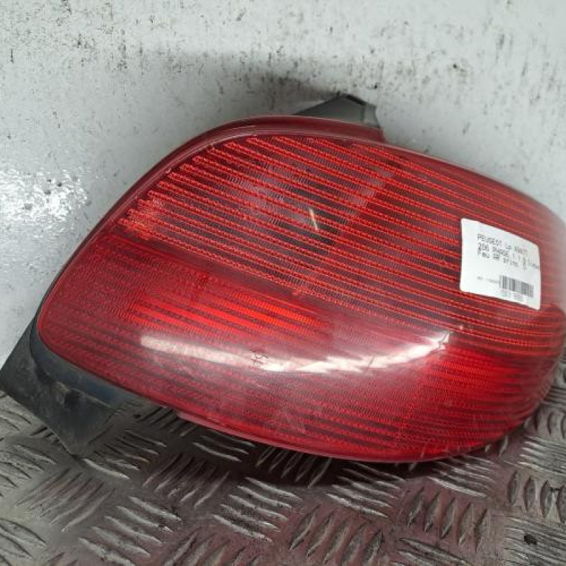 Feu arriere principal droit (feux) PEUGEOT 206