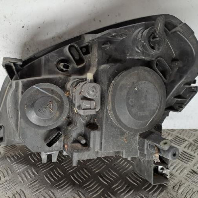 Optique avant principal droit (feux)(phare) NISSAN QASHQAI 1