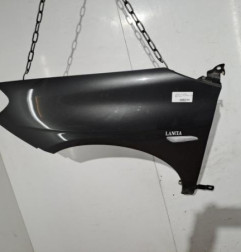 Aile avant gauche LANCIA DELTA 3 Photo n°1