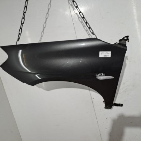 Aile avant gauche LANCIA DELTA 3 Photo n°1