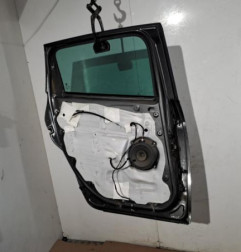 Porte arriere gauche LANCIA DELTA 3 Photo n°4