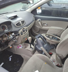 Feu arriere principal gauche (feux) RENAULT CLIO 3 Photo n°8