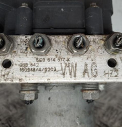 Bloc ABS (freins anti-blocage) VOLKSWAGEN POLO 5 Photo n°3