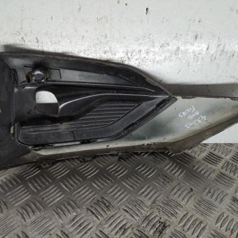 Enjoliveur anti brouillard FORD FOCUS 4