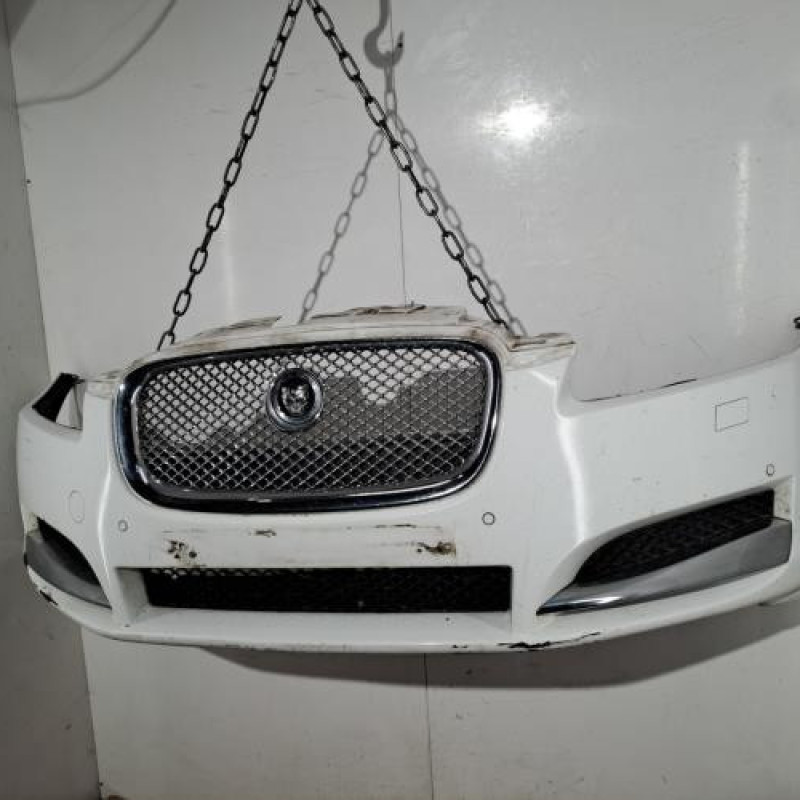 Pare choc avant JAGUAR XF 1