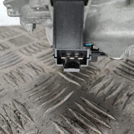 Moteur essuie glace arriere OPEL CORSA C