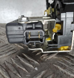 Serrure avant gauche DACIA SANDERO 1 Photo n°4