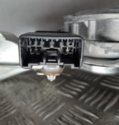 Moteur ouverture de Coffre/Malle/Hayon NISSAN MURANO 2 Photo n°3