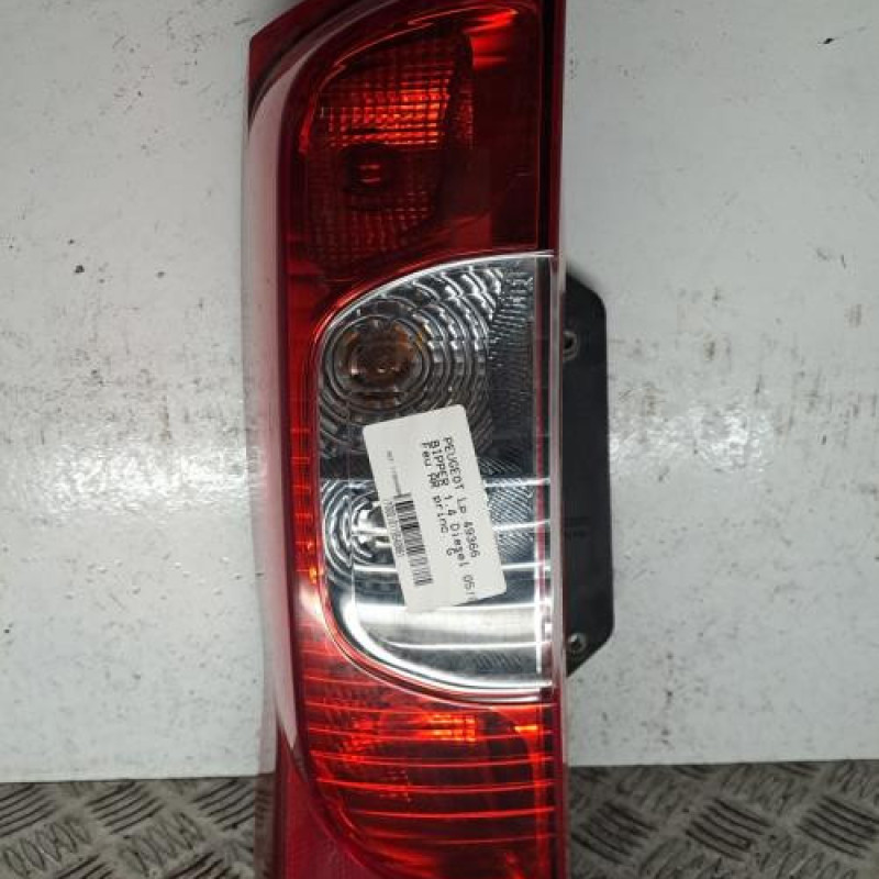 Feu arriere principal gauche (feux) PEUGEOT BIPPER