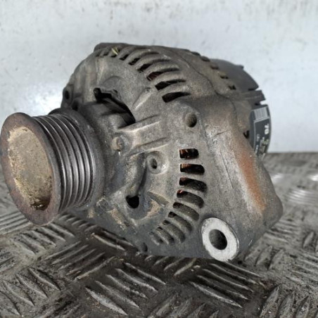 Alternateur MERCEDES 190 W201 Photo n°1