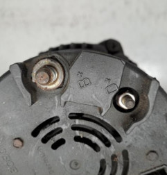 Alternateur MERCEDES 190 W201 Photo n°3