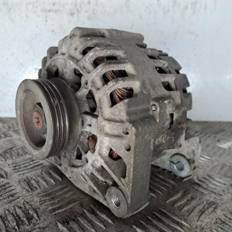 Alternateur DACIA SANDERO 1