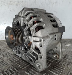 Alternateur VOLKSWAGEN FOX Photo n°1
