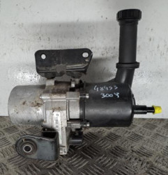 Pompe de direction PEUGEOT 3008 1