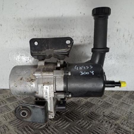 Pompe de direction PEUGEOT 3008 1