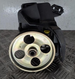 Pompe de direction PEUGEOT 206 Photo n°1