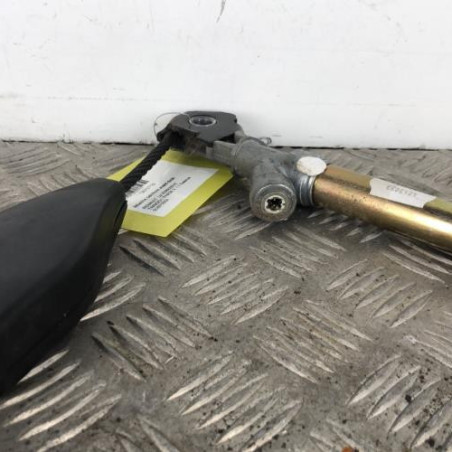 Attache ceinture avant droit RENAULT TWINGO 1