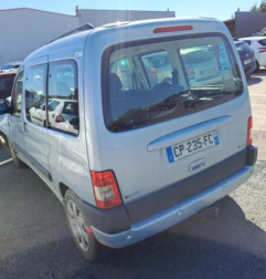 Feu arriere stop central CITROEN BERLINGO 1 Photo n°7