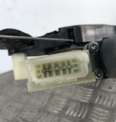 Leve vitre electrique avant gauche PEUGEOT 308 2 Photo n°3