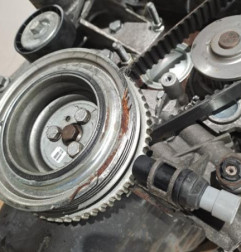 Moteur FIAT GRANDE PUNTO Photo n°5