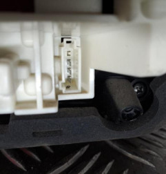 Feu arriere secondaire gauche (feux) OPEL ASTRA J