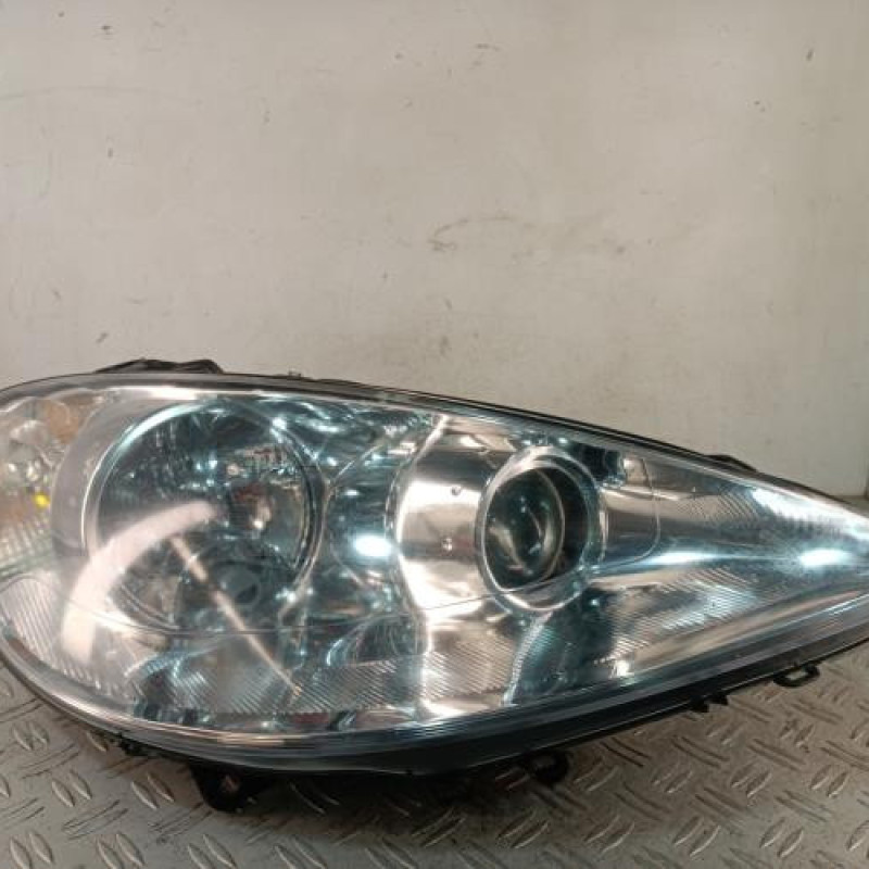Optique avant principal droit (feux)(phare) PEUGEOT 807