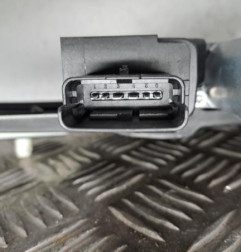 Leve vitre electrique avant droit DS DS7 CROSSBACK Photo n°3