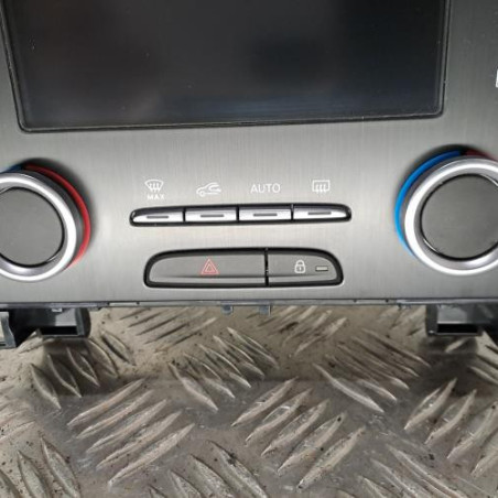 Ecran GPS RENAULT GRAND SCENIC 4 Photo n°1