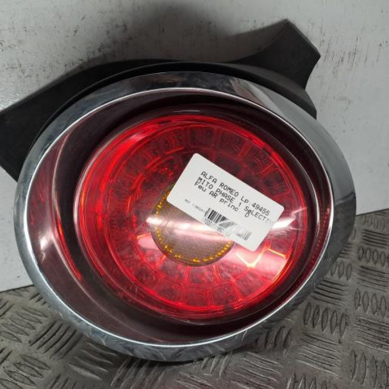Feu arriere principal droit (feux) ALFA ROMEO MITO