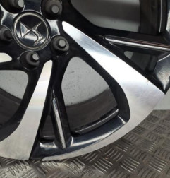 Jante DS DS7 CROSSBACK Photo n°4