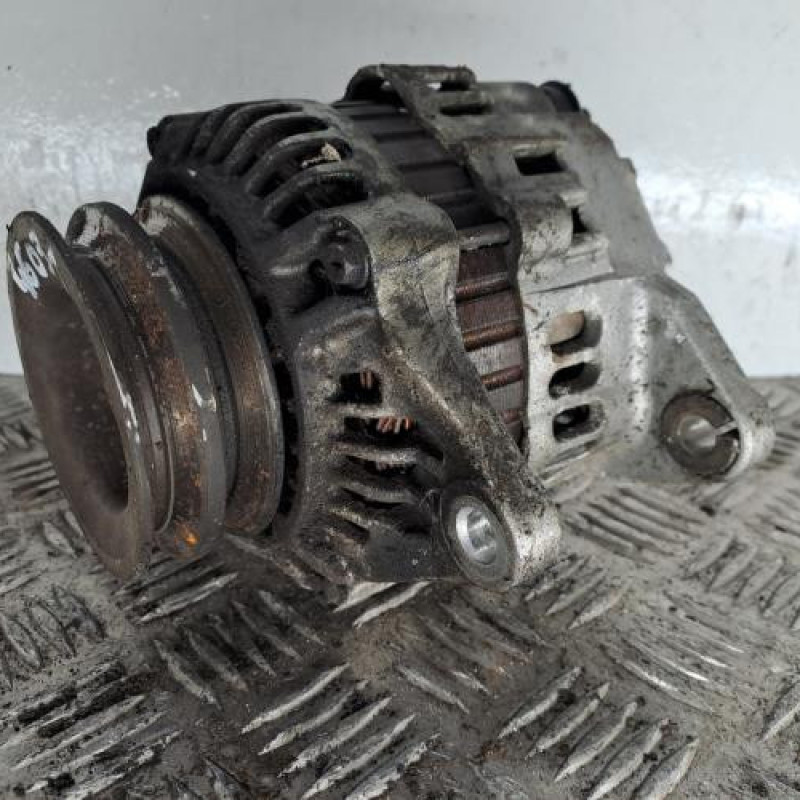 Alternateur MAZDA PREMACY