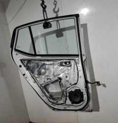 Porte arriere gauche HYUNDAI I 10 1 Photo n°3