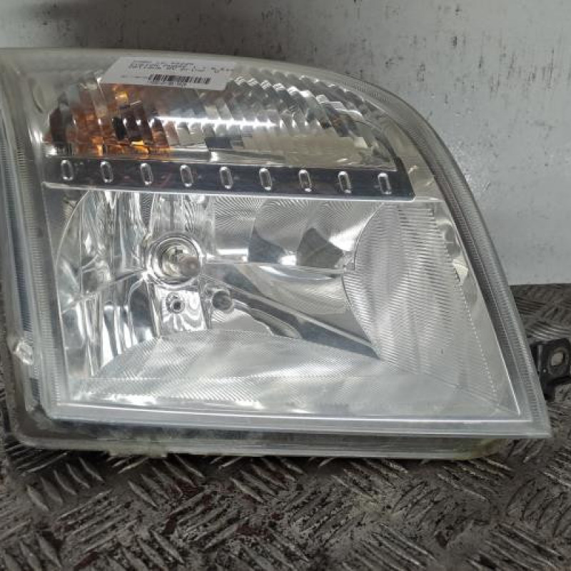 Optique avant principal droit (feux)(phare) FORD FUSION