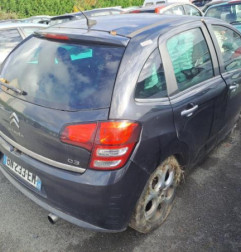 Pare choc arriere CITROEN C3 2 Photo n°9