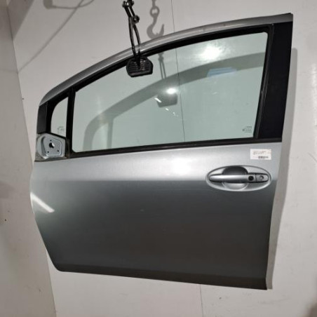 Porte avant gauche TOYOTA YARIS 2 Photo n°1