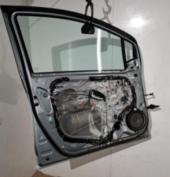 Porte avant gauche TOYOTA YARIS 2 Photo n°4