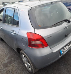 Porte avant gauche TOYOTA YARIS 2 Photo n°8