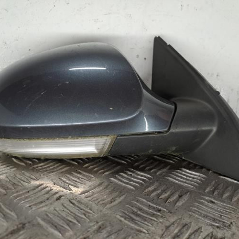 Retroviseur droit VOLKSWAGEN PASSAT 5