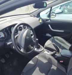 Porte avant droit PEUGEOT 308 1 SW Photo n°8