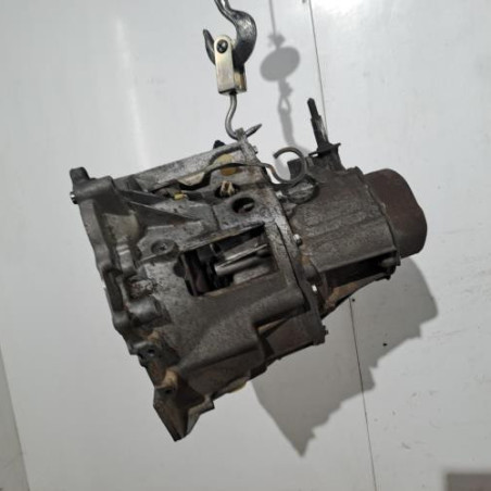 Boite de vitesses PEUGEOT 205 Photo n°1