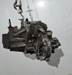 Boite de vitesses PEUGEOT 205 Photo n°3