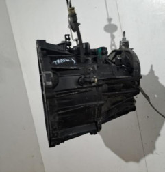 Boite de vitesses RENAULT TRAFIC 3 COURT Photo n°1
