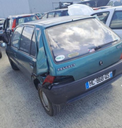 Optique avant secondaire gauche (feux)(clignotant) PEUGEOT 106 Photo n°7